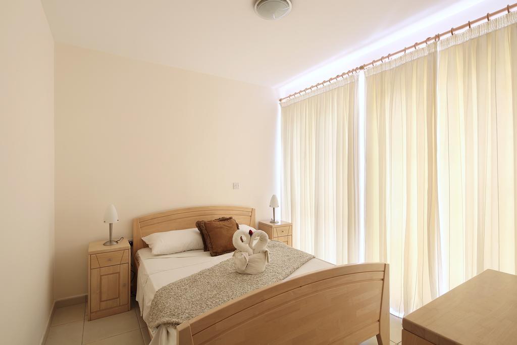 Adamou Gardens Daire Pafos Dış mekan fotoğraf