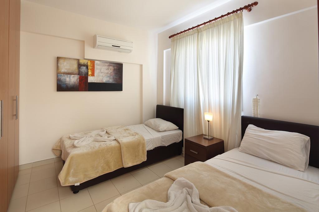 Adamou Gardens Daire Pafos Dış mekan fotoğraf