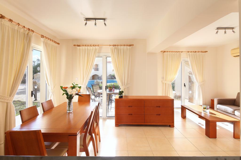 Adamou Gardens Daire Pafos Dış mekan fotoğraf